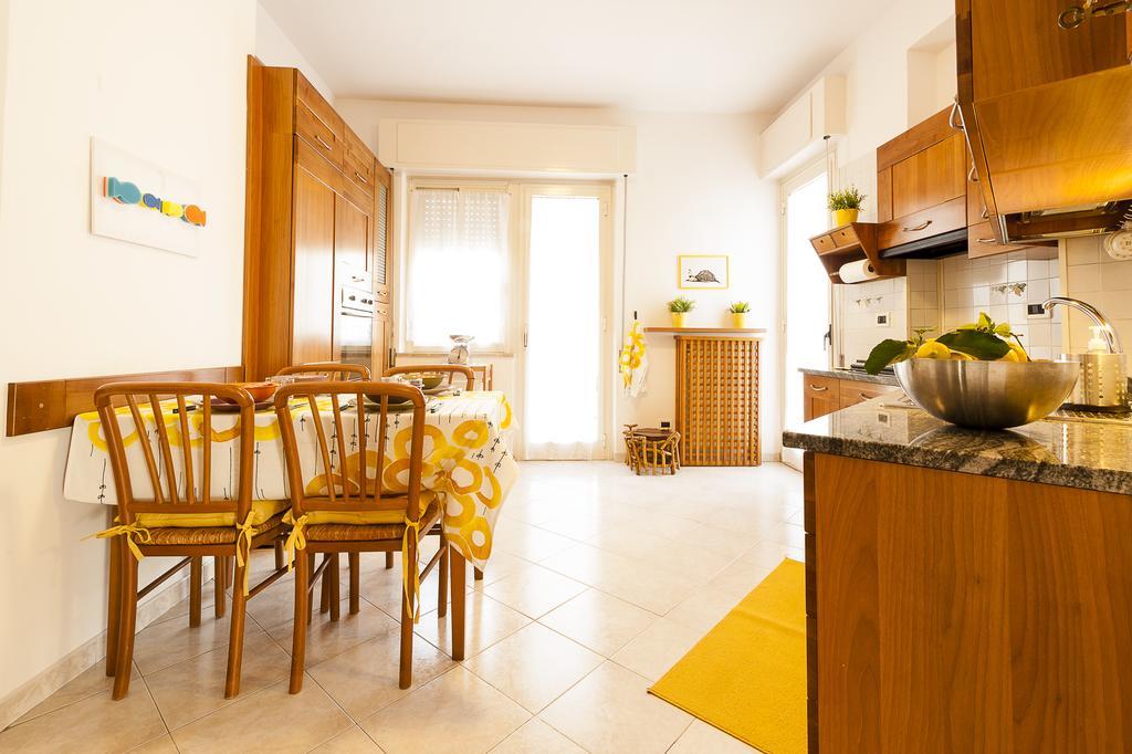 Cento Passi Dal Mare Apartment Gaeta Ruang foto